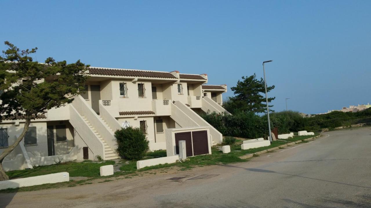 Residence Frontemare Santa Teresa Gallura Exterior photo